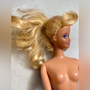 Mattel Barbie doll 1977 1966 China